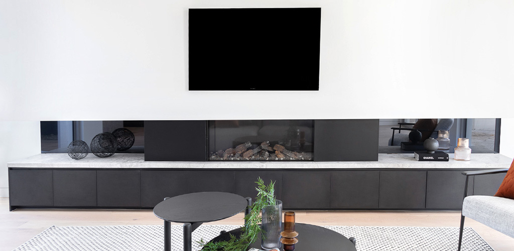 Marc Richards Fireplace Joinery Feature